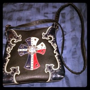 Concealed and carry crossbody purse
